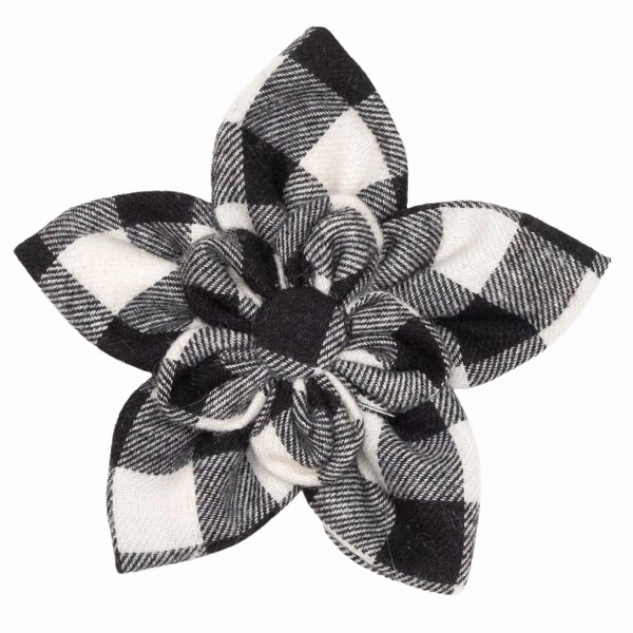 Collar Flower | Black & Off-White Buffalo Check