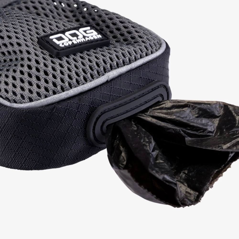 DOG Copenhagen Pouch Organizer Dog Leash Bag (Black)