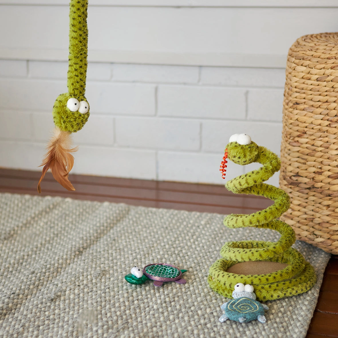 Kazoo Spotty Snake Play and Chase Wand Cat Toy