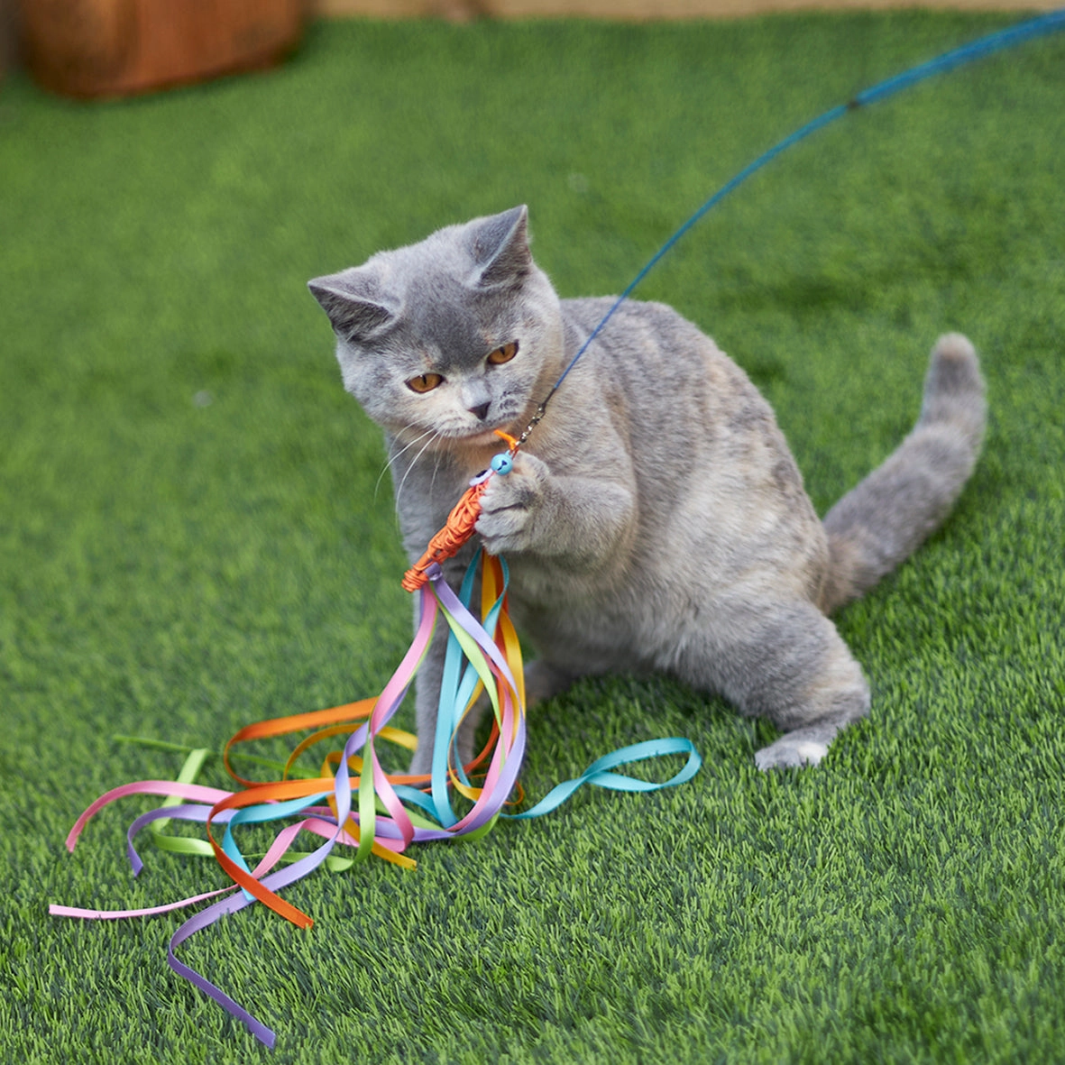 Kazoo Streamer Fish Play and Catch Wand Cat Toy