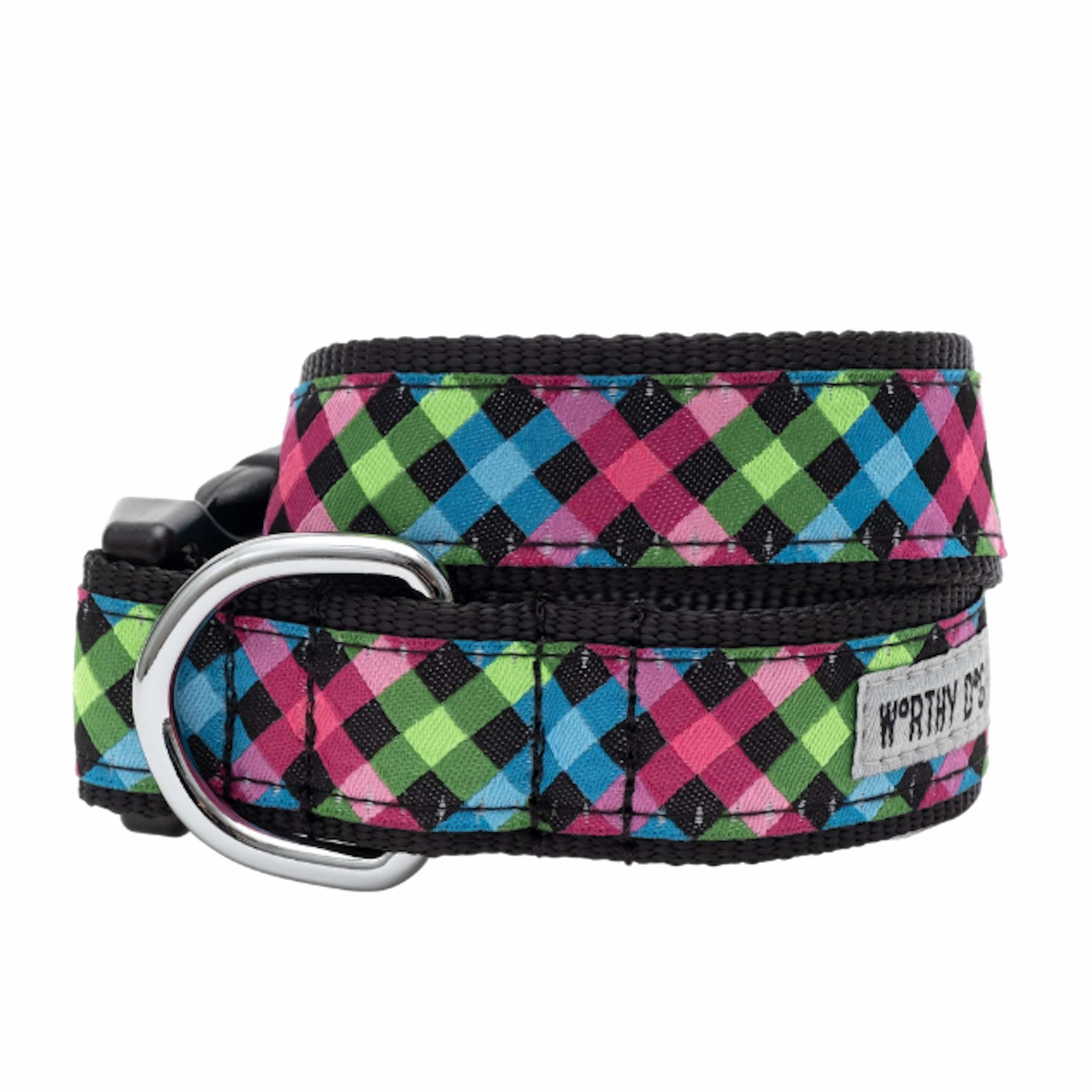 Leash | Carnival Check