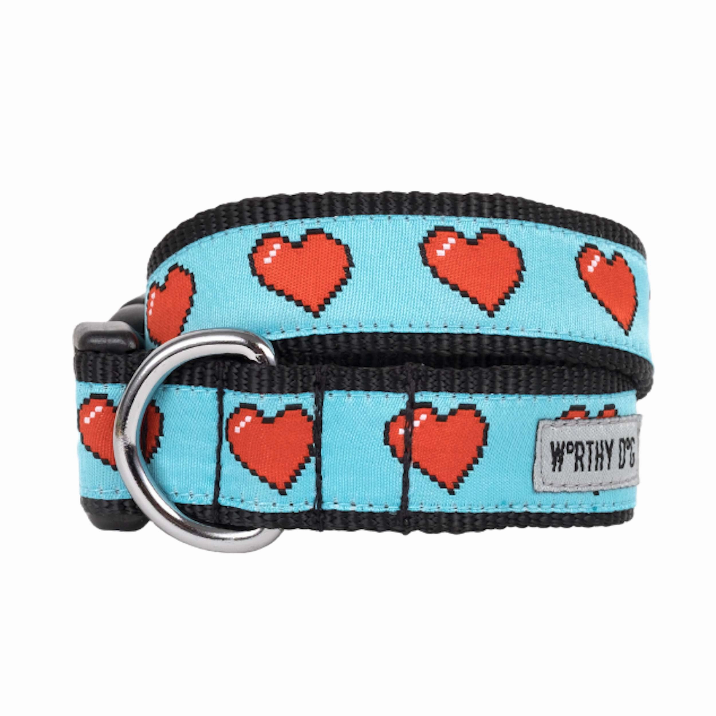Leash | Graphic Hearts
