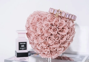 Maggie and Co. Gem Collection: Rose Necklace