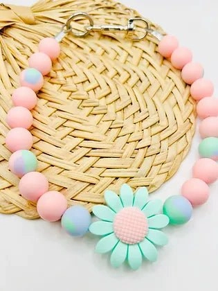 Miss Marguerite Beaded Pet Collar