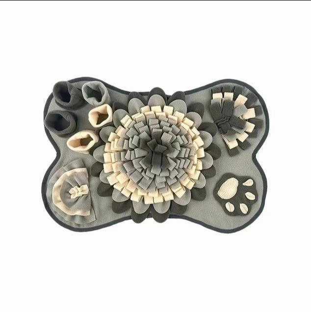 New Pet Treat Puzzle Mat