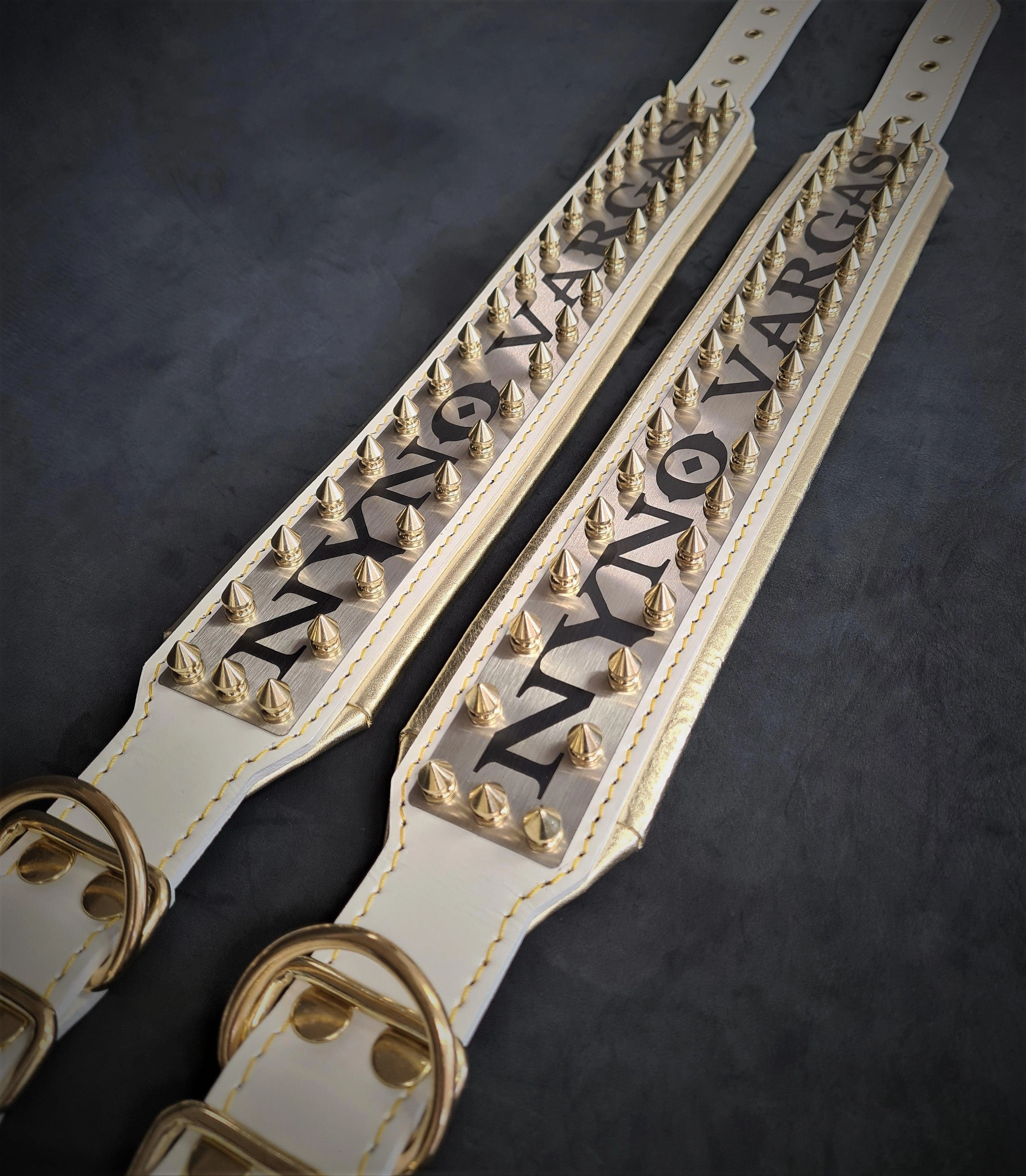 The "Metal" collar White & Gold- personalized!