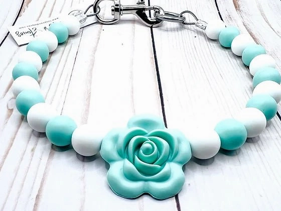 Tiffany Rose Beaded Pet Collar